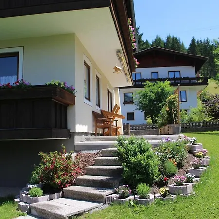 Haus Aster Guest house *